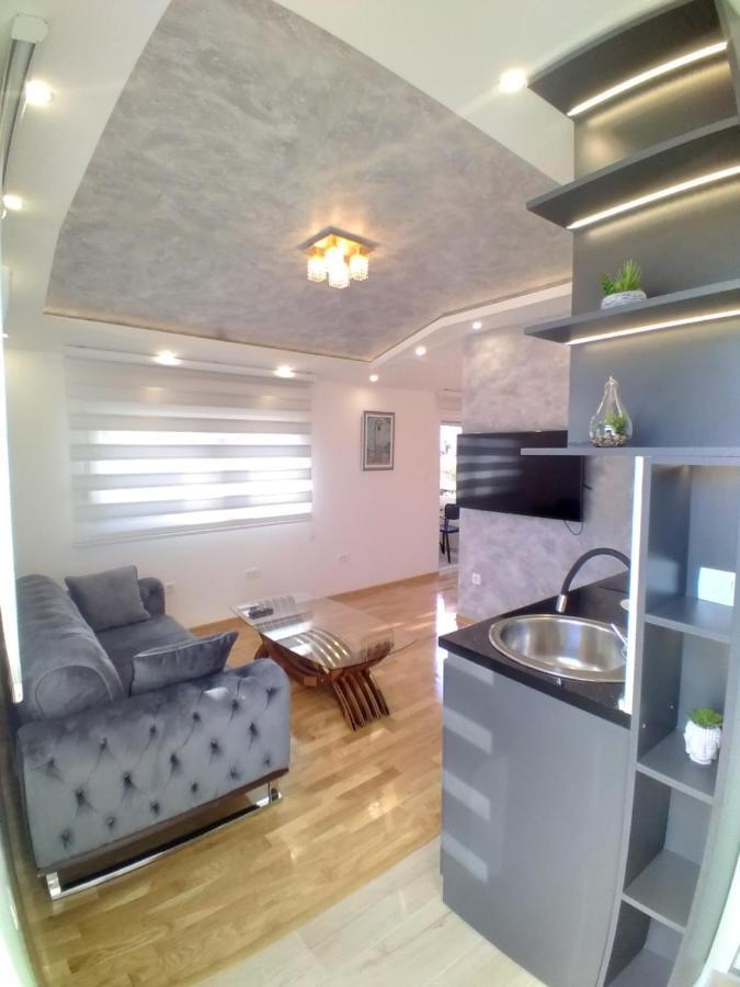 Apartman Podgorica Stara Varos Vlado ภายนอก รูปภาพ